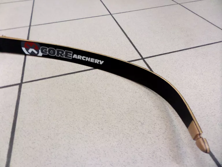 ŁUK SPORTOWY CORE BEGINNER HIT BLACK 68"