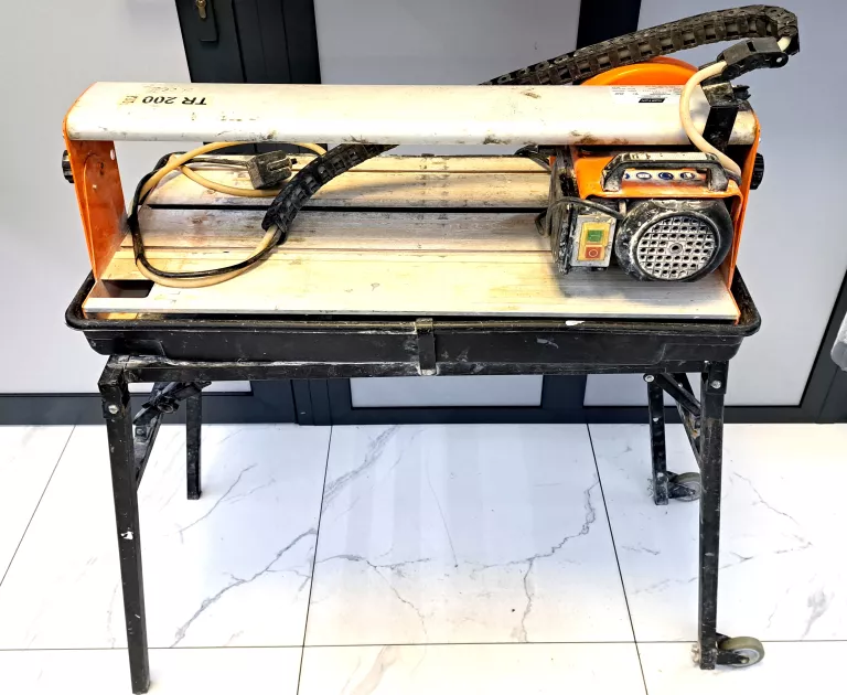 przecinarka-do-plytek-norton-tr-200e-obroncow-wybrzeza-2a-gdansk