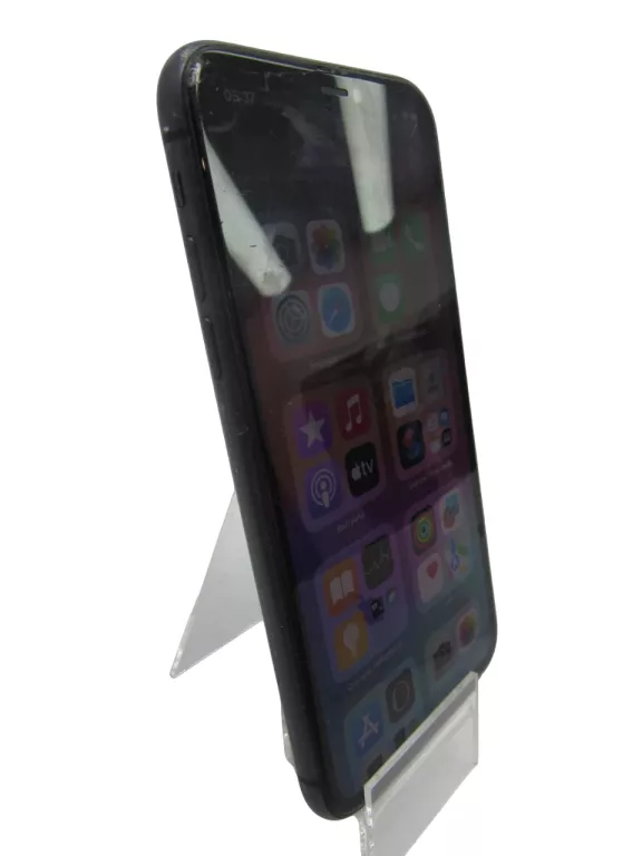 telefon-iphone-11-464-gb-pamiec-ram-4-gb