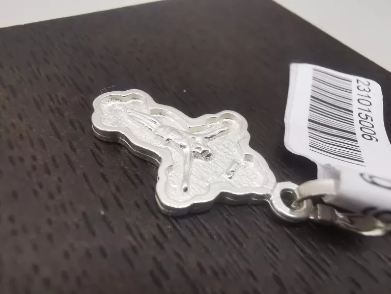 srebrny-krzyzyk-171g925-marka-bez-marki