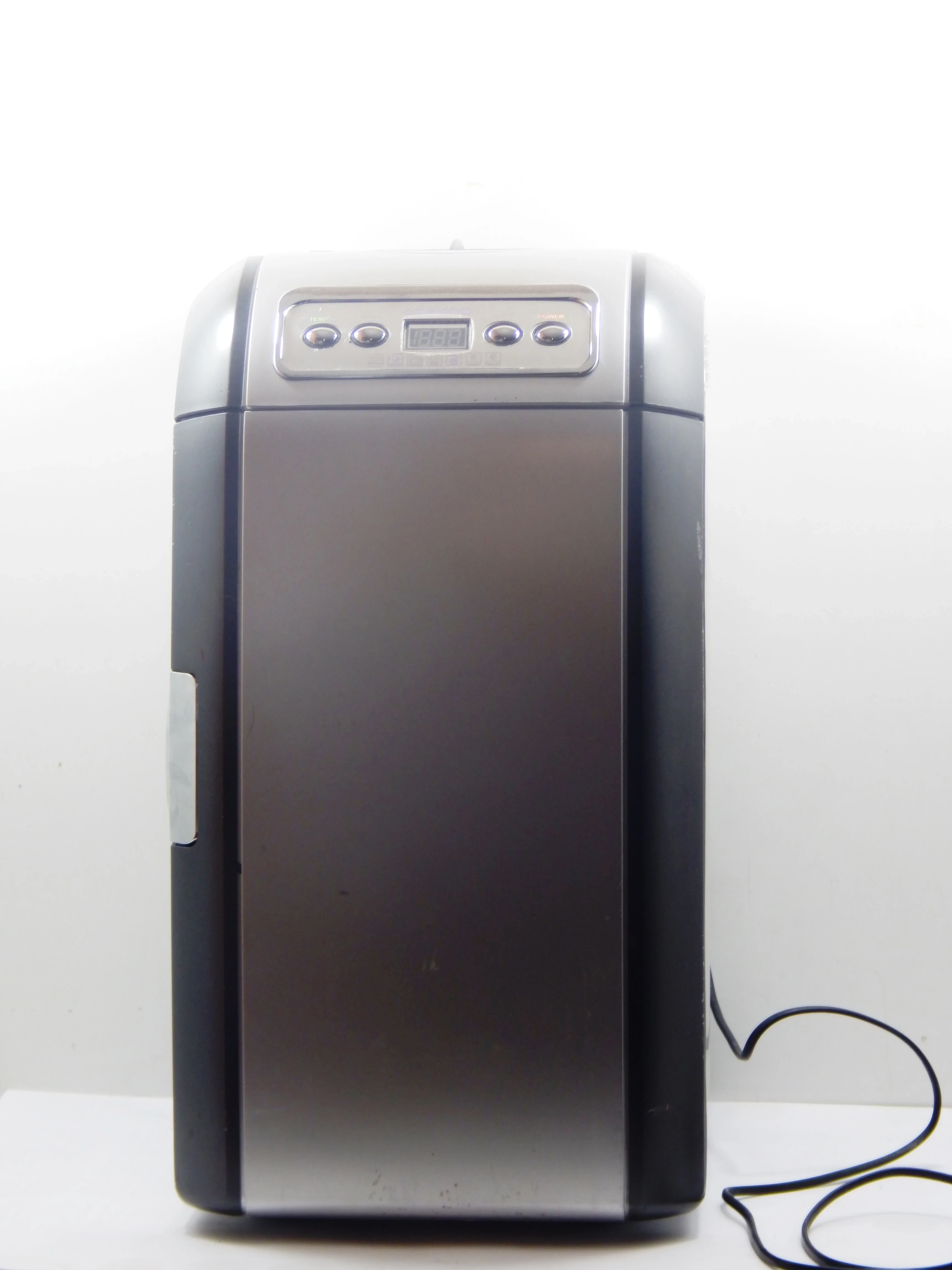 lodowka-turystyczna-samochodowa-ambiano-18l-stan-uzywany