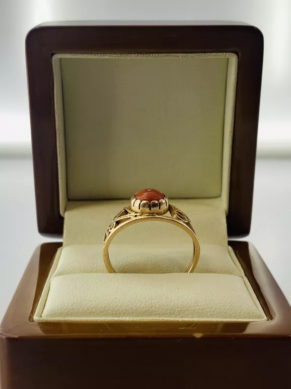 uzywany-zloty-pierscionek-z-koralem-p583407g-stan-uzywany