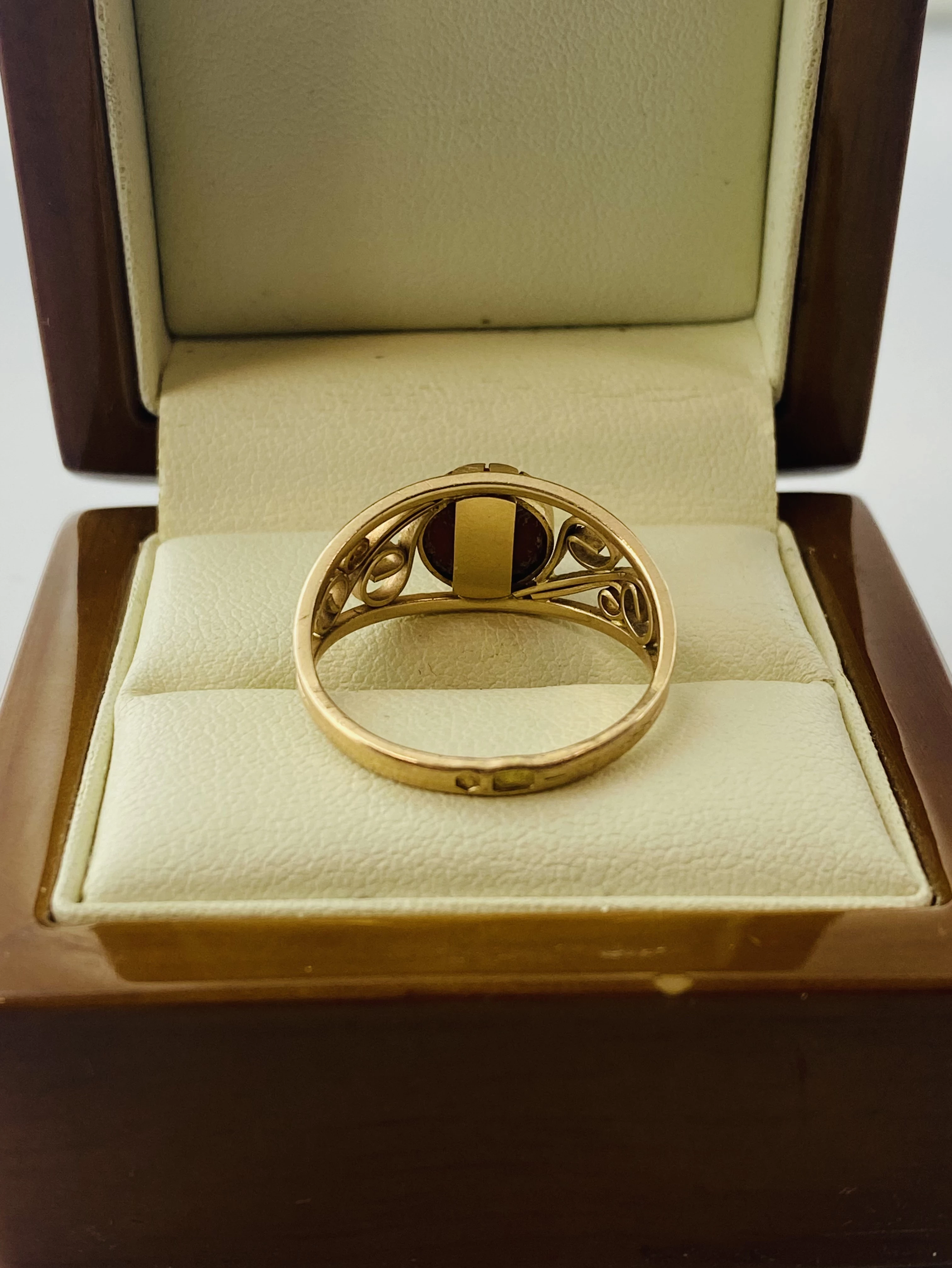 uzywany-zloty-pierscionek-z-koralem-p583407g-rozmiarsrednica-wew-mm-211933