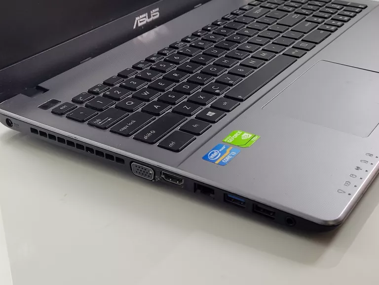 ASUS X550C / I3-3217U / 4 GB RAM / GEFORCE 720M