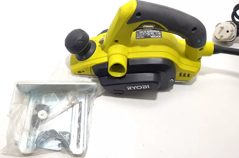 STRUG RYOBI EPN-6082 600W