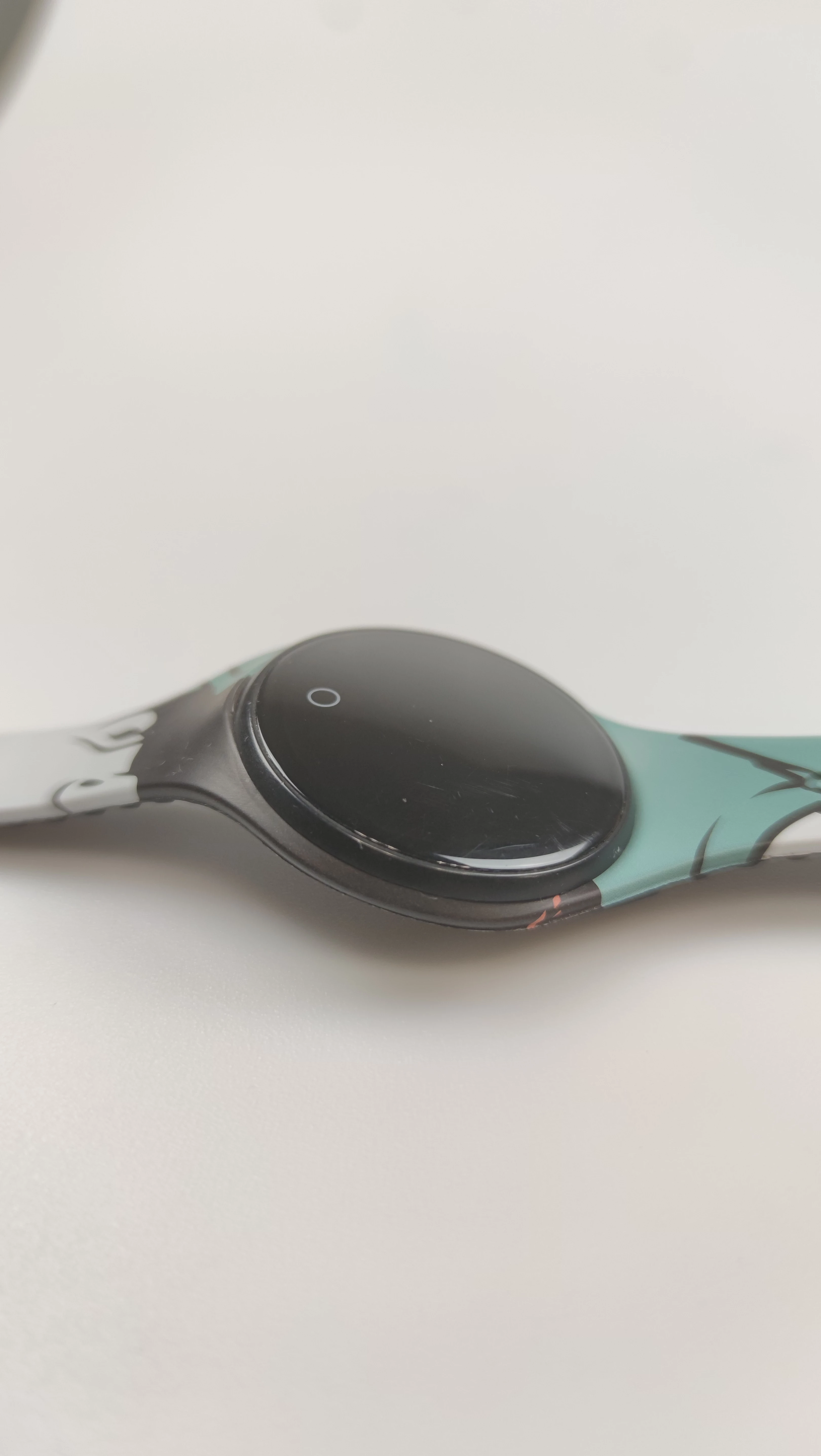 smartwatch-motus-color-3-stan-11323-2