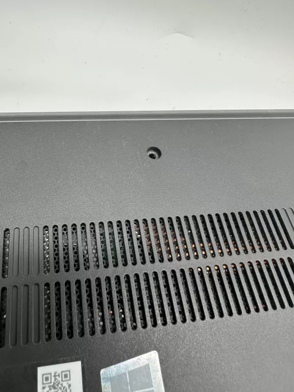 LAPTOP LAPTOP LENOVO V15-ADA 82C7 + ZASILACZ