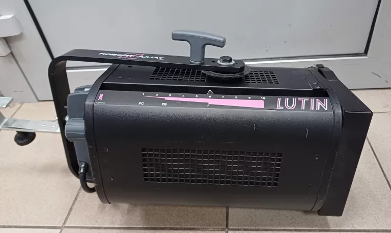 REFLEKTOR TEATRALNY GX9,5 1000W