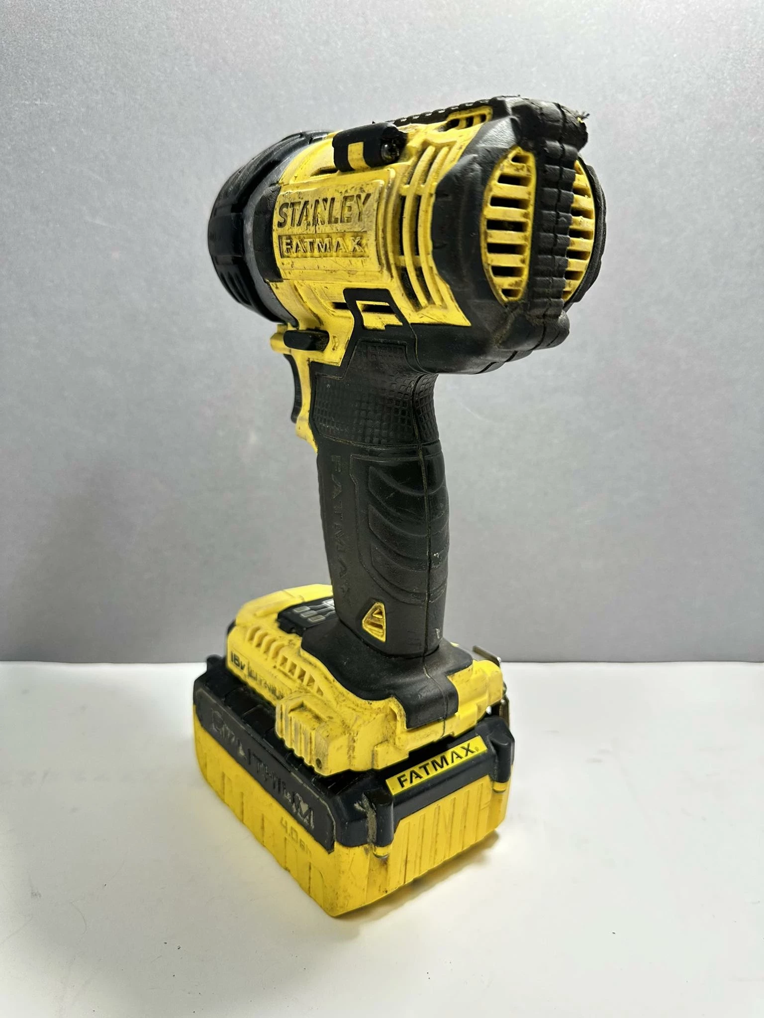 zakretarka-stanley-fatmax-18v-fmc645-swidnicka-3-swiebodzice