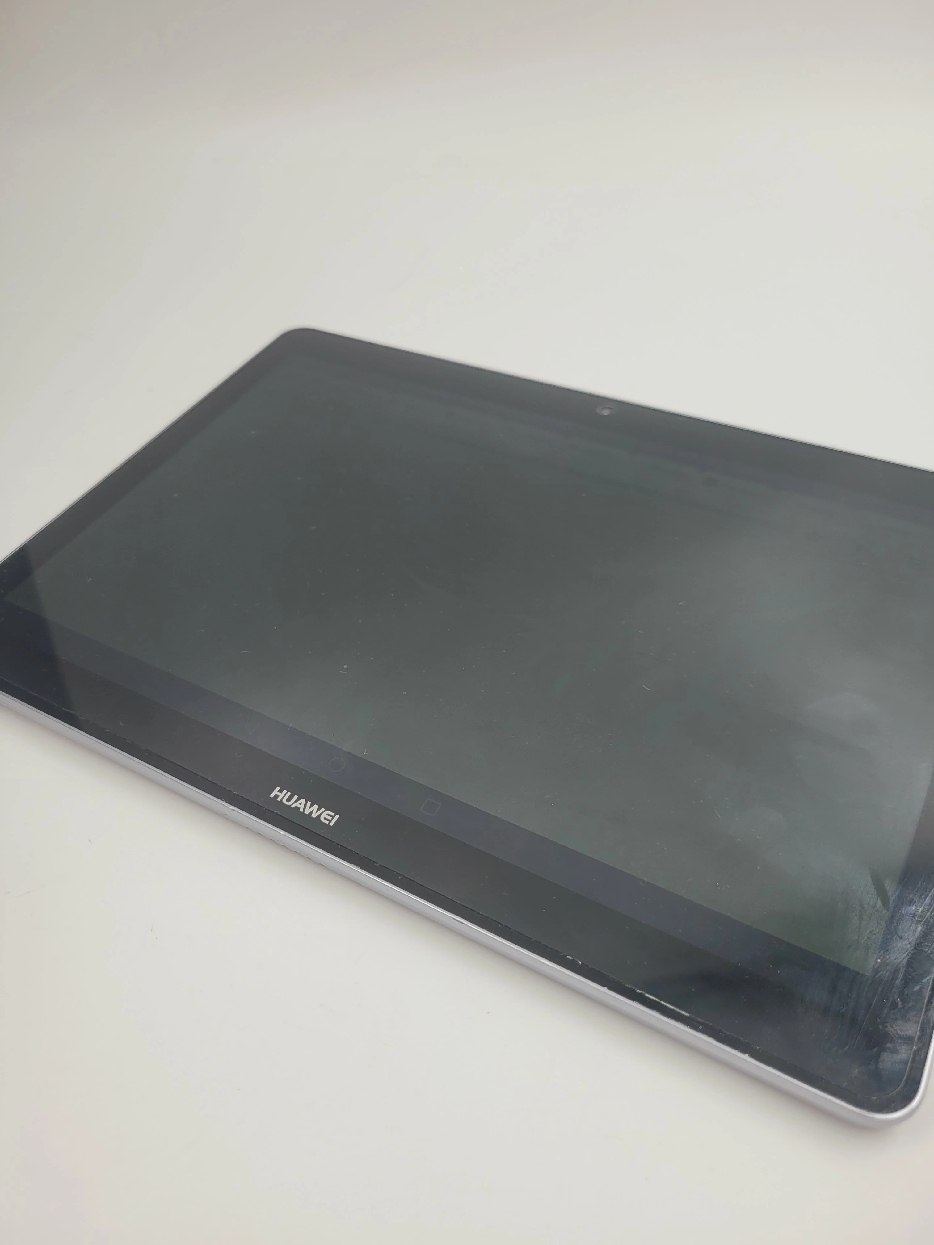 tablet-huawei-mediapad-t3-10-216-gb-etui-i-kabel-wbudowana-pamiec-202869-214201