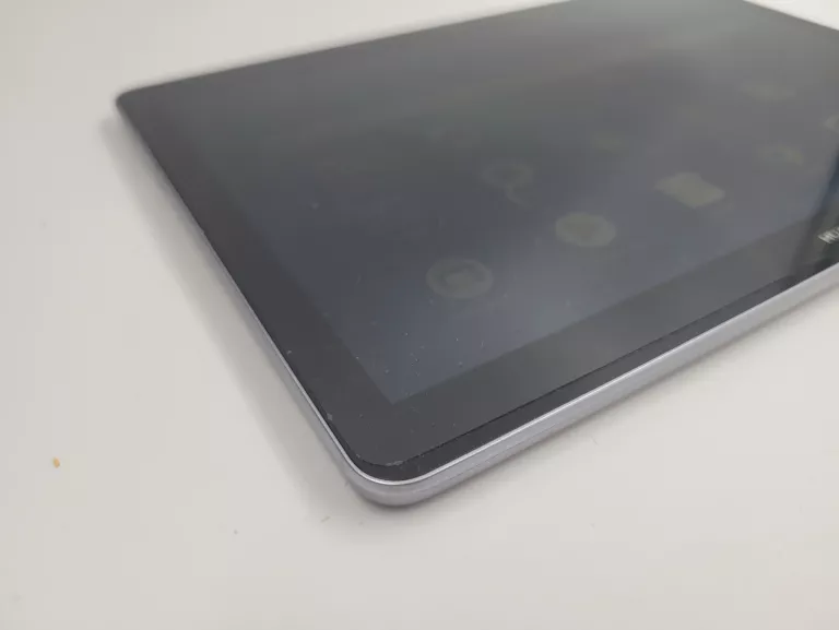 TABLET HUAWEI MEDIAPAD T3 10 2/16 GB + ETUI I KABEL