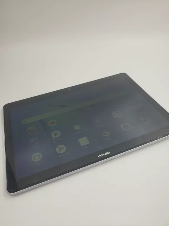 TABLET HUAWEI MEDIAPAD T3 10 2/16 GB + ETUI I KABEL