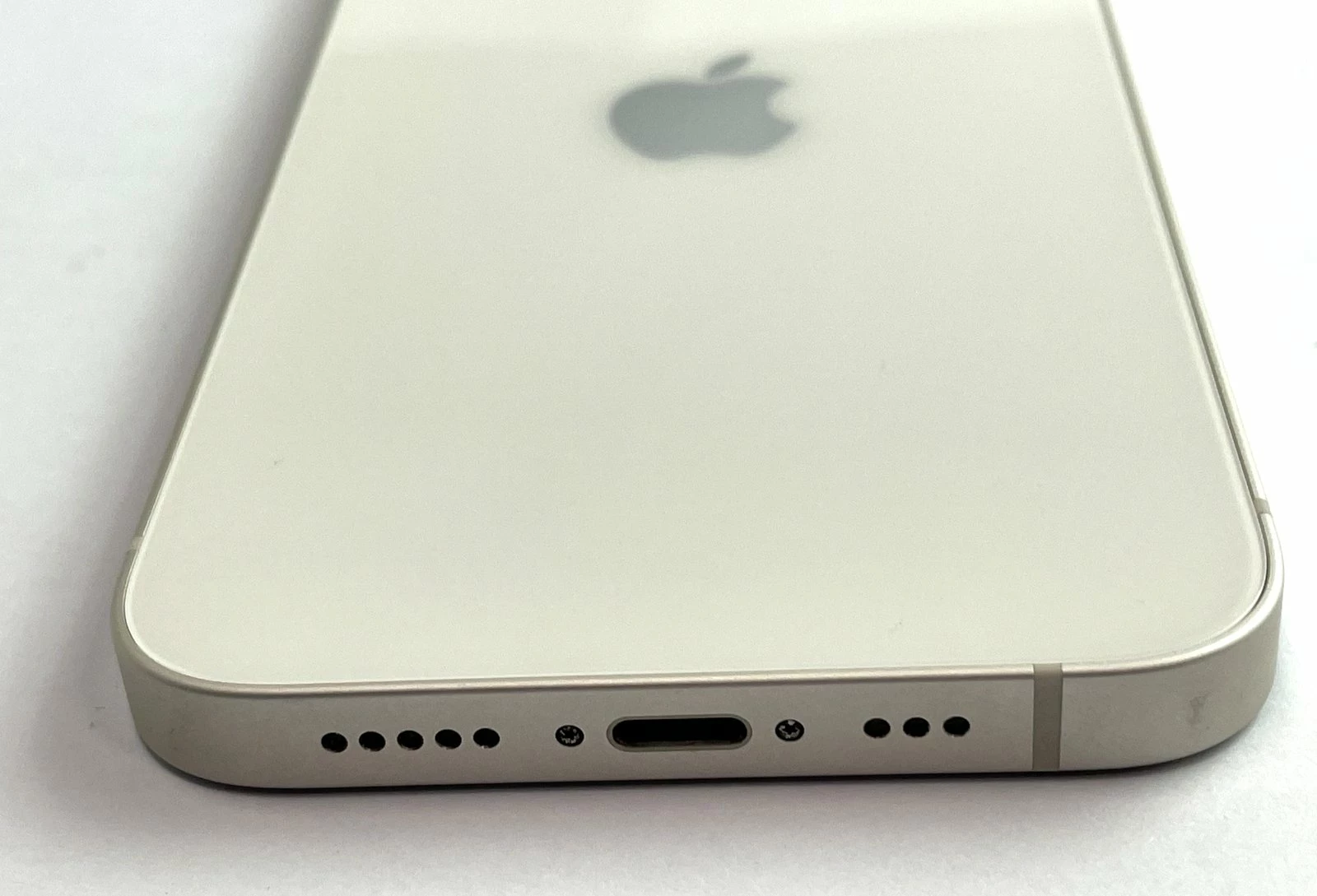 telefon-iphone-14-na-raty-przekatna-ekranu-610