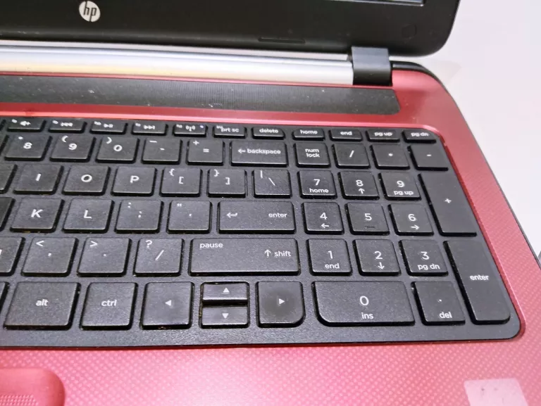 laptop-hp-15-f272wm-pentium4gb128gbssd-rozdzielczosc-px-1366-x-768