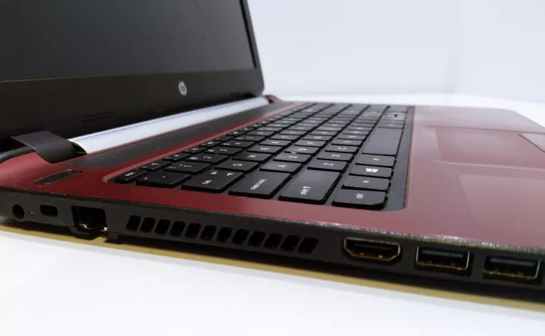 laptop-hp-15-f272wm-pentium4gb128gbssd-liczba-rdzeni-procesora-4