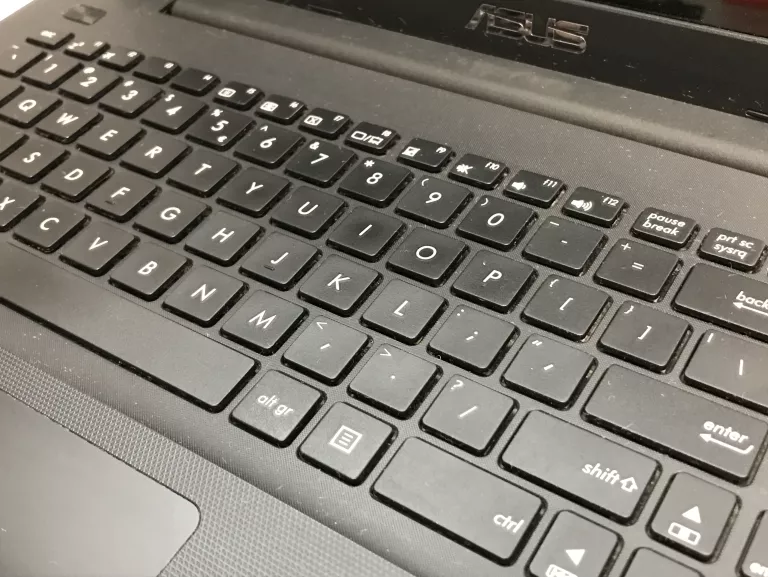LAPTOP ASUS X554L I3/4GB/1TB/GF ŁAD