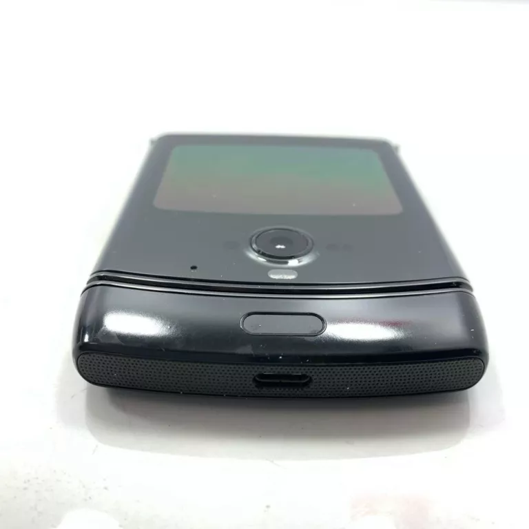 TELEFON MOTOROLA RAZR 2019 6/128GB XT2000-2