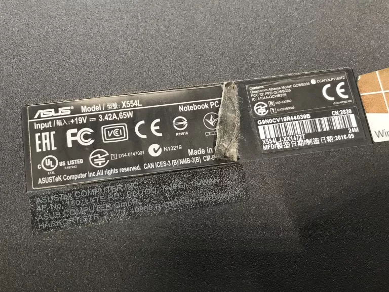 LAPTOP ASUS X554L I3/4GB/1TB/GF ŁAD
