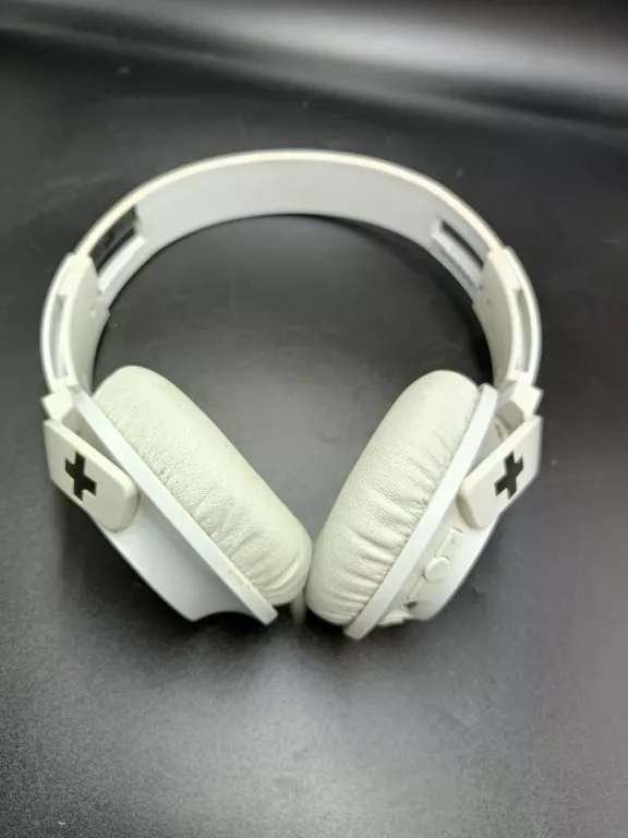 sluchawki-philips-shb3075-kolor-dominujacy-bialy