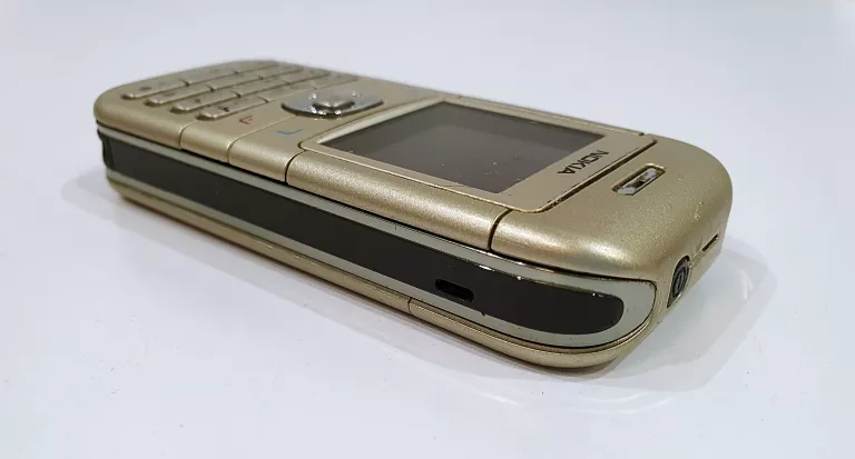 TELEFON NOKIA 6030