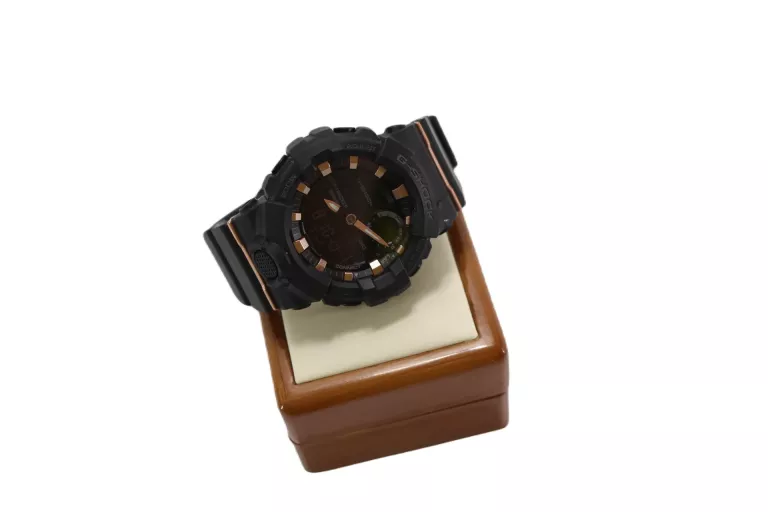 ZEGAREK MĘSKI CASIO G-SHOCK GMA-B800 / WODOSZCZELNOŚĆ 200M = WR200