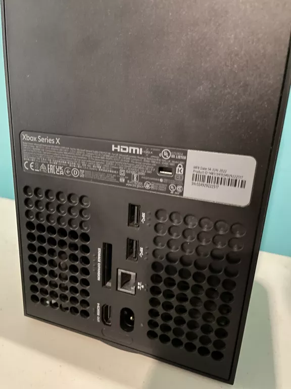 KONSOLA MICROSOFT XBOX SERIES X 1TB