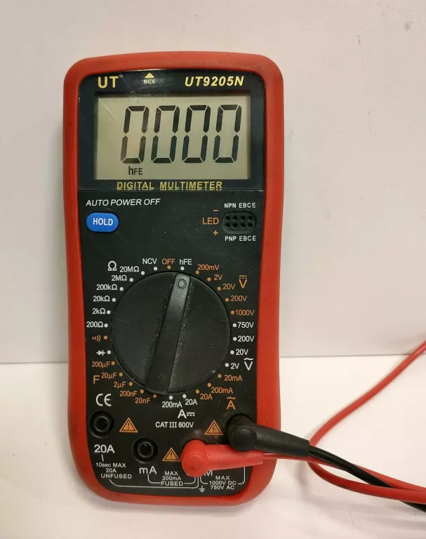 MULTIMETR MIERNIK NAPIĘCIA UT9205N 20A MAX