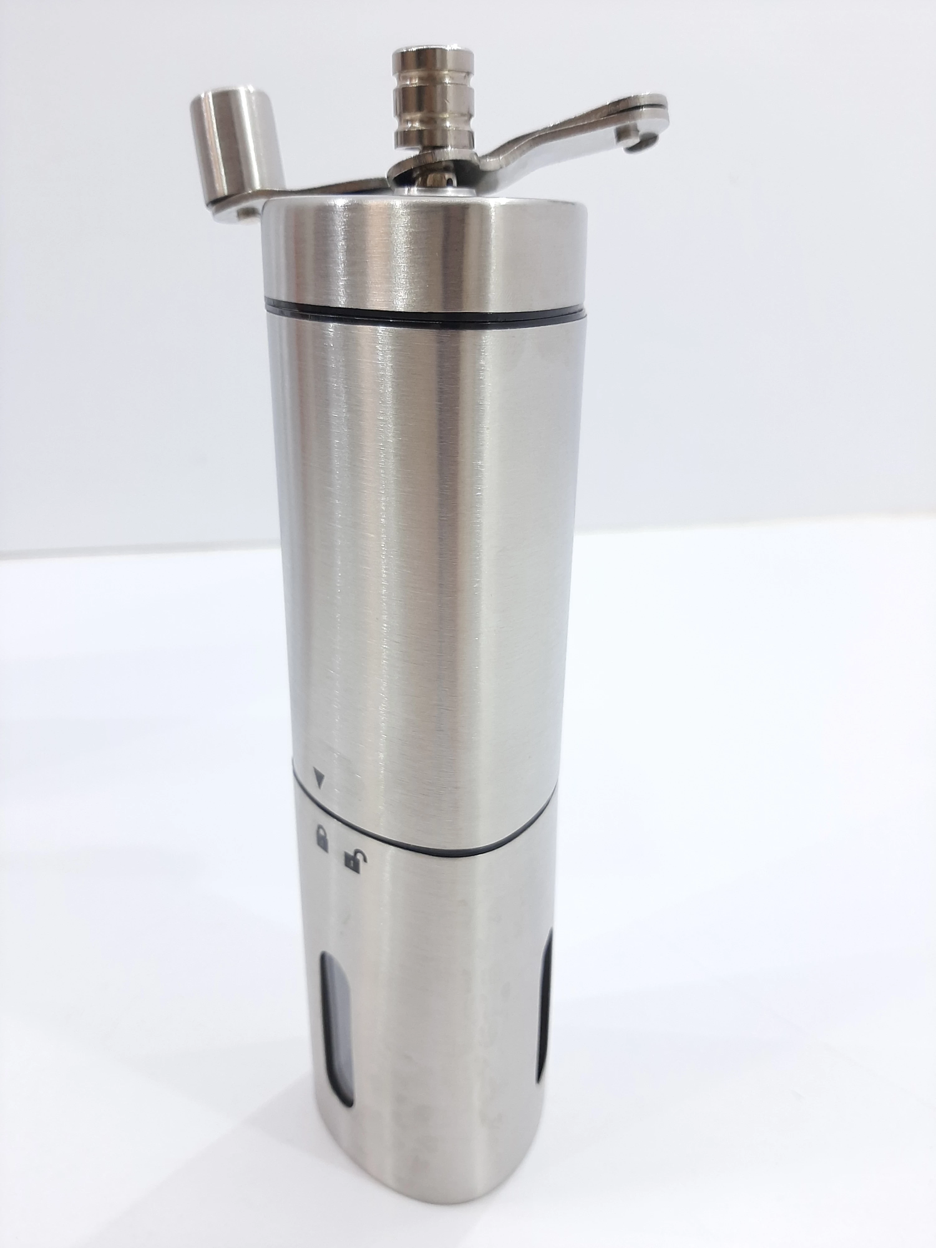 mlynek-do-kawy-reczny-duka-barista-marka-duka