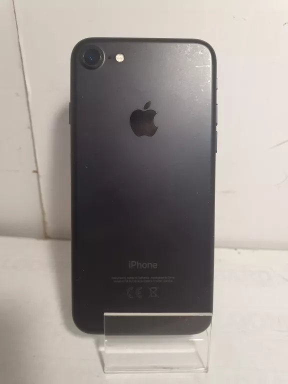 TELEFON IPHONE 7 32GB BAT100% OPIS !
