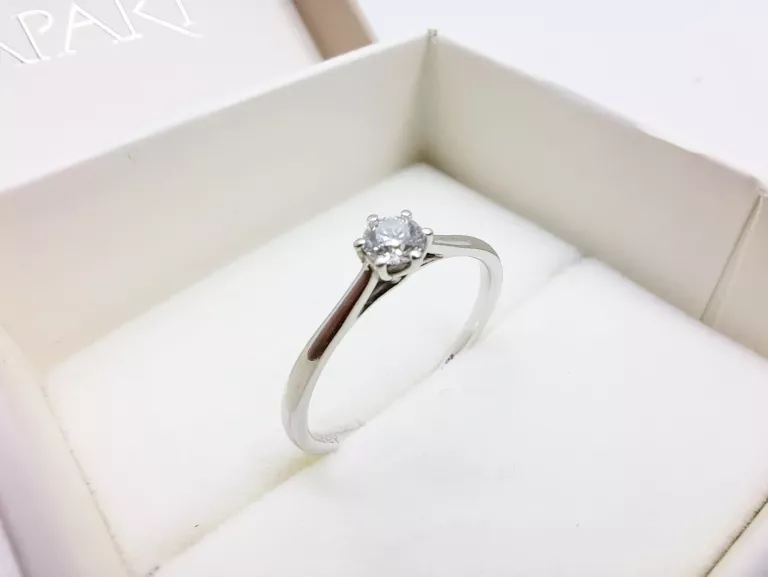 pierscionek-apart-biale-zloto-diament-020ct-141g-585-certyfikat-kosciuszki-3-sj-lublin