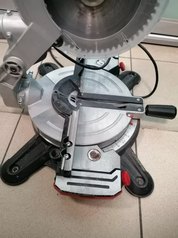 pila-ukosnica-metabo-ks-216-m-marka-metabo