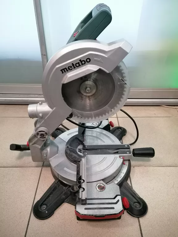 PIŁA UKOŚNICA METABO KS 216 M
