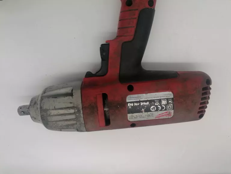 KLUCZ ELEKTRYCZNY UDAROWY MILWAUKEE IPWE 400RQ