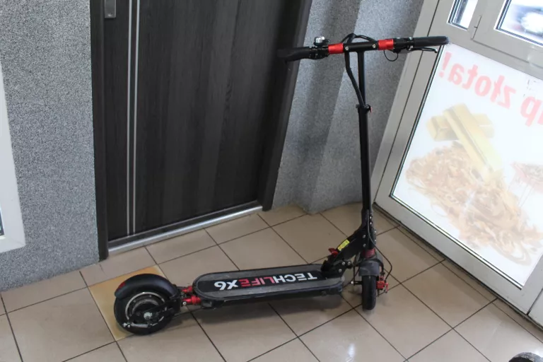 TECHLIFE X6 HULAJNOGA ELEKTRYCZNA
