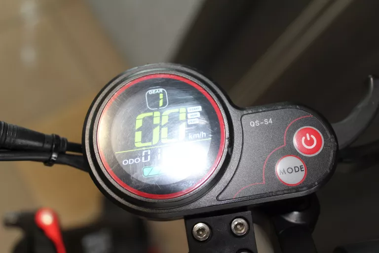 TECHLIFE X6 HULAJNOGA ELEKTRYCZNA