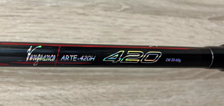 WĘDKA VENGEANCE ARTE-420H