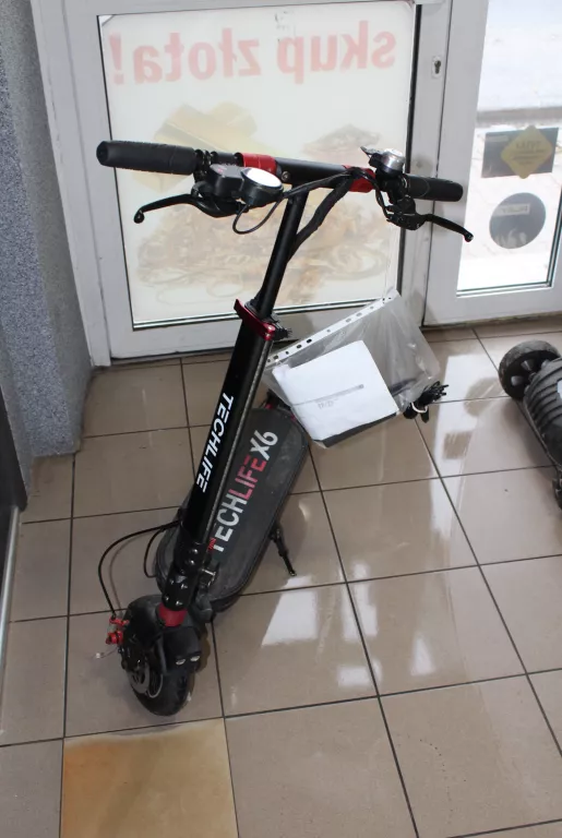 TECHLIFE X6 HULAJNOGA ELEKTRYCZNA