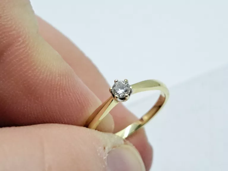 PIERŚCIONEK APART ŻÓŁTE ZŁOTO DIAMENT 0,14CT 1,63G 585 R.12