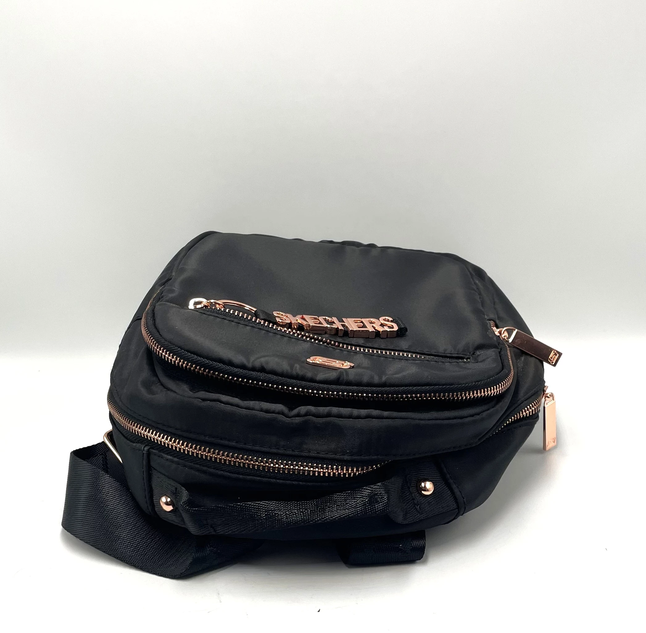 plecak-skechers-damski-maly-stan-uzywany