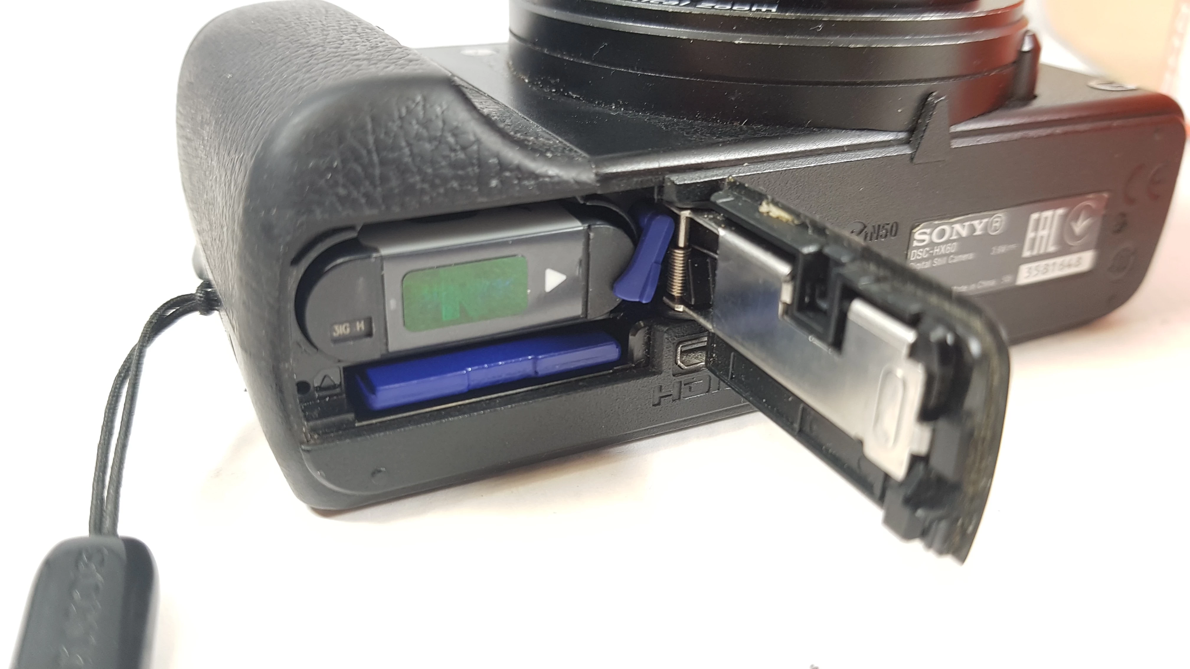 aparat-sony-dsc-hx60-opis-stan-uszkodzony