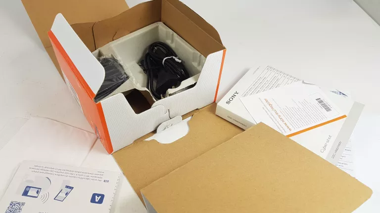 aparat-sony-dsc-hx60-opis-stabilizacja-optyczna-obiektywu