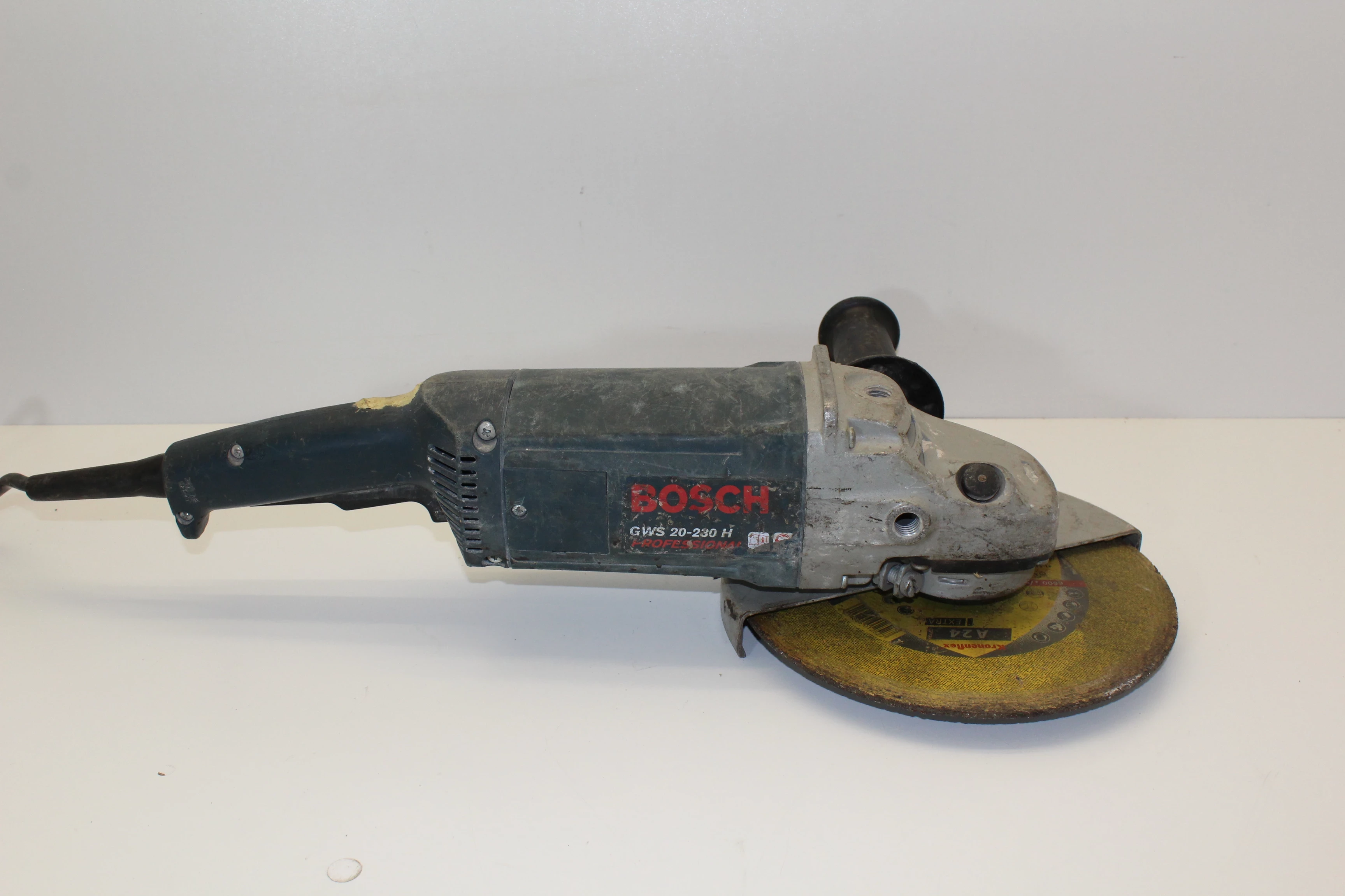 szlifierka-katowa-bosch-stan-uzywany