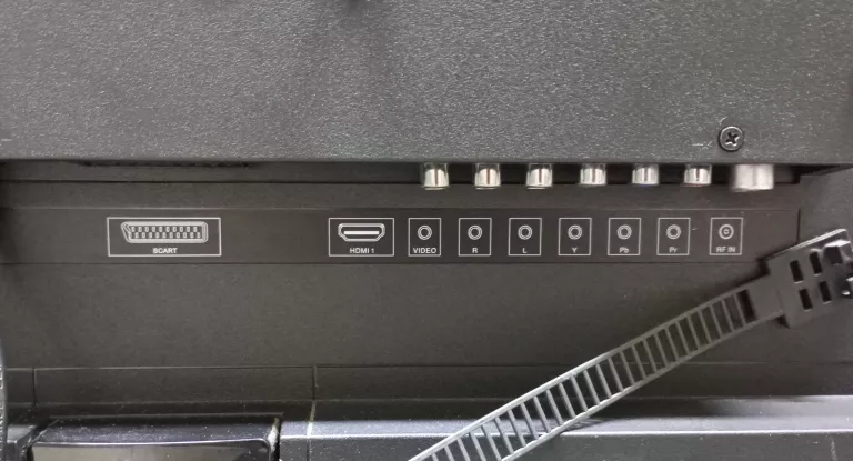 TELEWIZOR 22" LED FHD SHARP LC-22CFE4000E