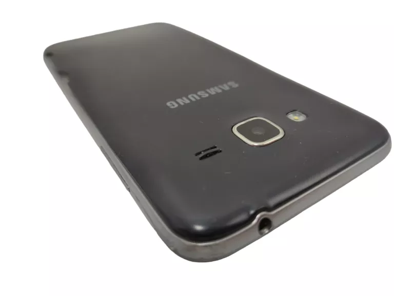 telefon-samsung-galaxy-j3-216gb-5-13-mpx-2400mah-wbudowana-pamiec-16-gb