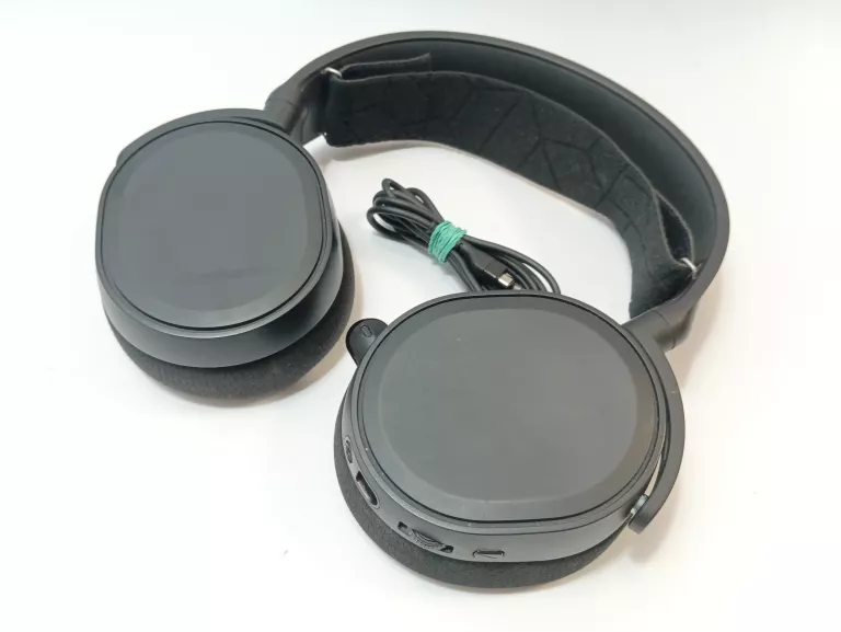 SŁUCHAWKI PRZEWODOWE STEELSERIES ARCTIS 3