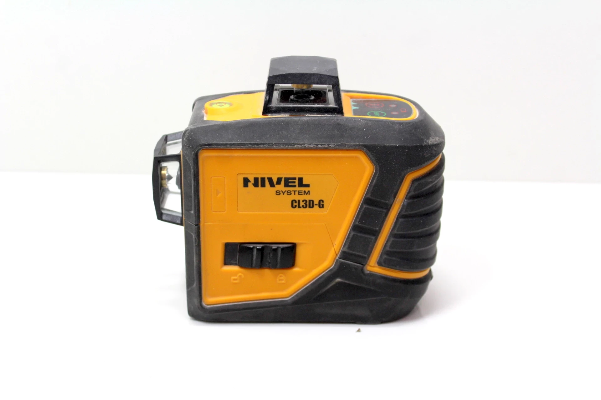 laser-krzyzowy-nivel-system-cl3d-g-360st-maksymalny-zasieg-pracy-30