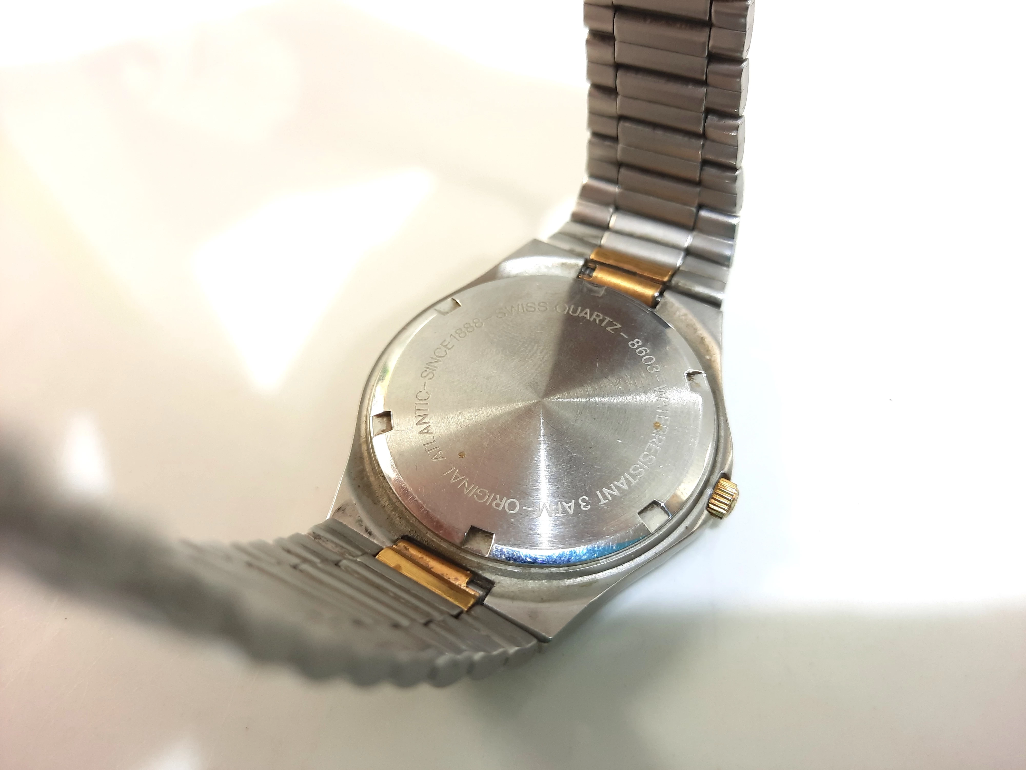 zegarek-atlantic-mariner-8603-ksztalt-koperty-okragla