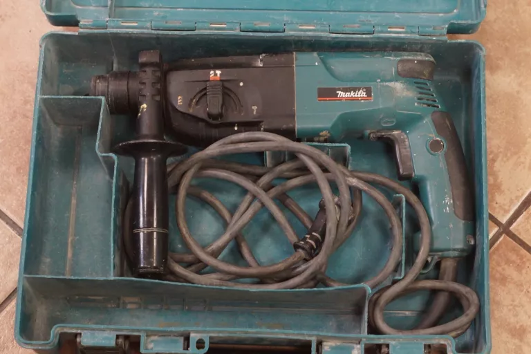 MLOTOWIERTARKA MAKITA 2450 WALIZKA