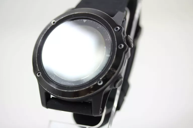 SMARTWATCH GARMIN TACTIX BRAVO ZESTAW Z ŁADOWARKĄ