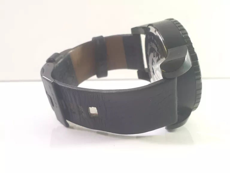 zegarek-diesel-dz-4216-mechanizm-kwarcowy